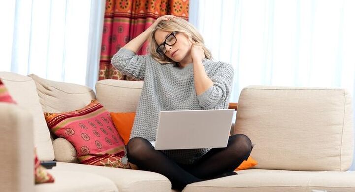 Une sensation de fatigue au niveau du cou signale souvent une ostéochondrose cervicale. 